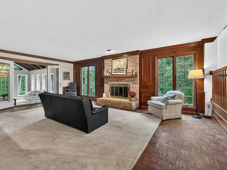 1544 Horseshoe Ridge Rd — Photo 5