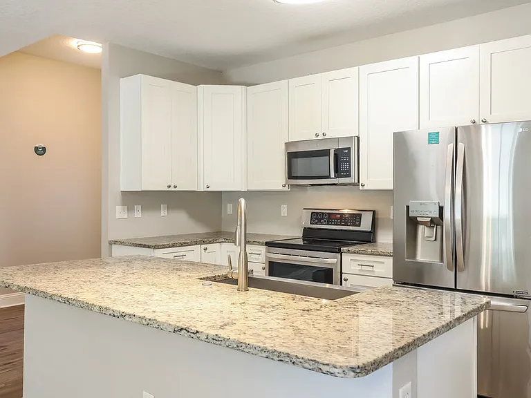 1507 Julia St — Photo 8