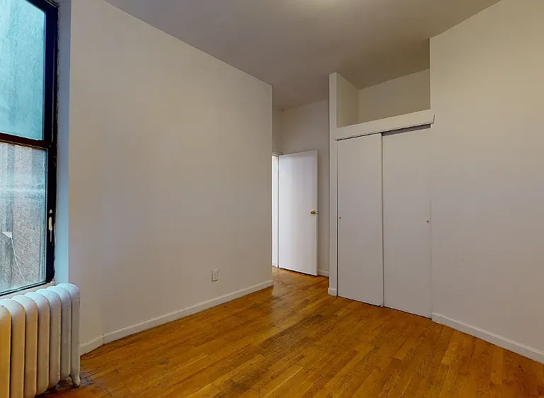 204 W 81st St #32 — Photo 8