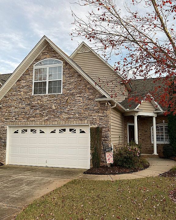 1st image of 312 Hillsdale Dr
