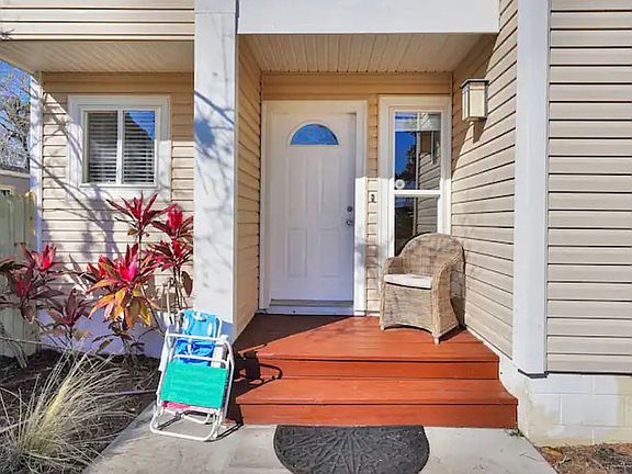 5th image of 721 6th Ave S