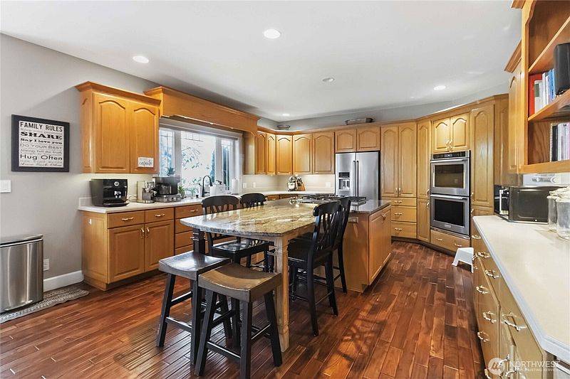 5th image of 1507 S Scheuber Road