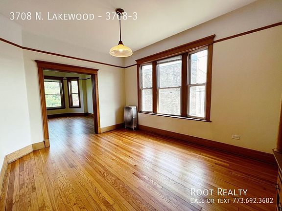 4th image of 3708 N Lakewood Ave Floor 3