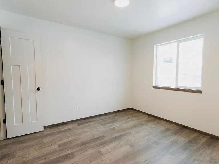 9669 N Buttercup Ln — Photo 14