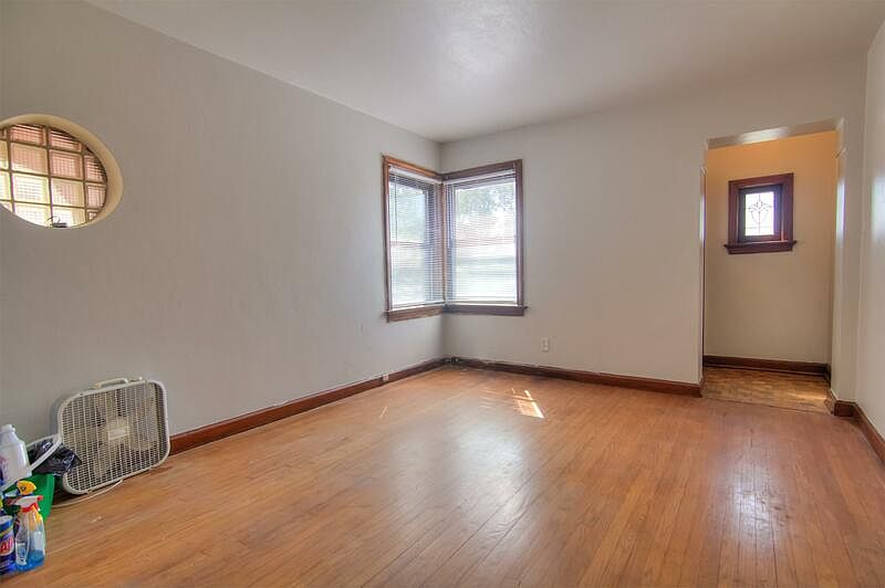 1st image of 4257 Bates Ave
