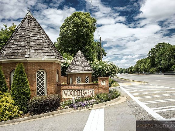 5th image of 3562 Knotsberry Ln