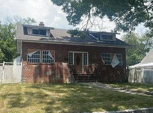 152 Evans Ave, Freeport, NY 11520