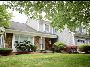 79 Bradford Ln, Plainsboro, NJ 08536