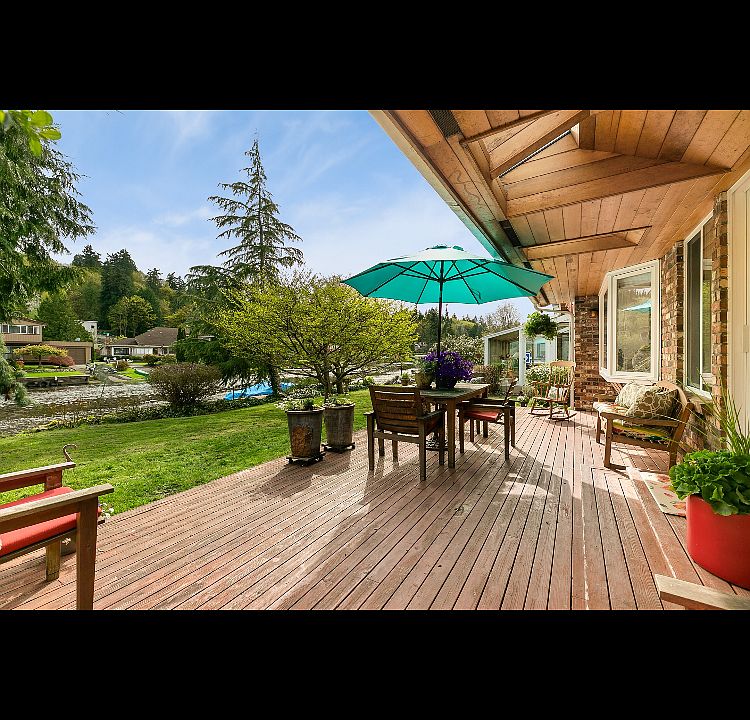 100 ft waterfront property