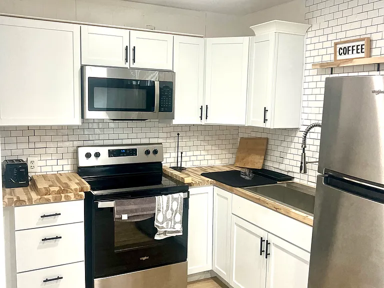 707 Montclair Blvd — Photo 20