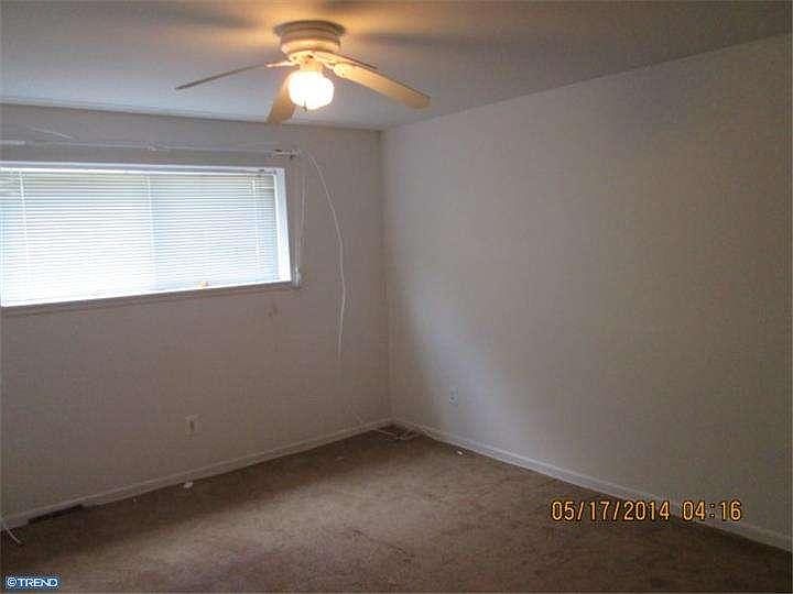 1st image of 6945 N 15th St #3A