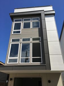1724 NW 63rd St, Seattle, WA, 98107