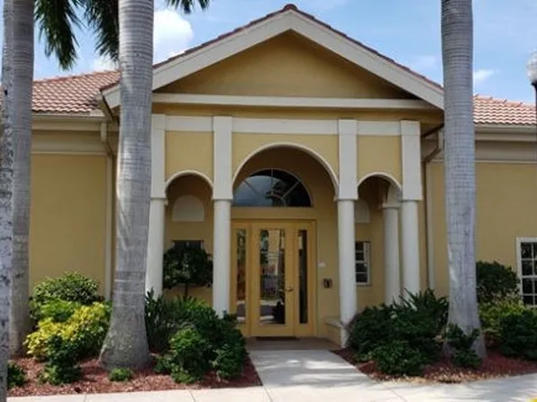 4199 Bellasol Cir APT 622, Fort Myers, FL 33916