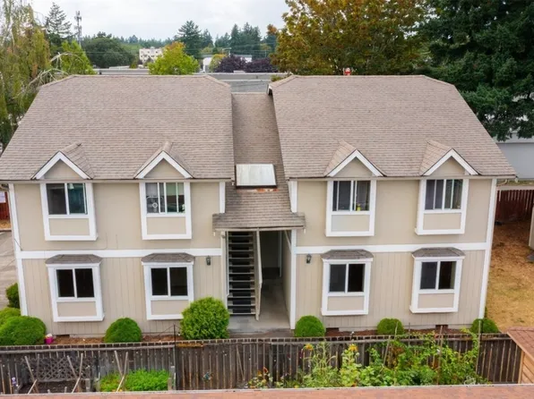 5607 76th St W #2, Lakewood, WA 98499
