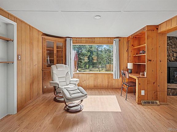 4th image of 27887 Richmond Hill Road