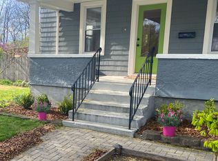 183 E Bridge St, Rockford, MI