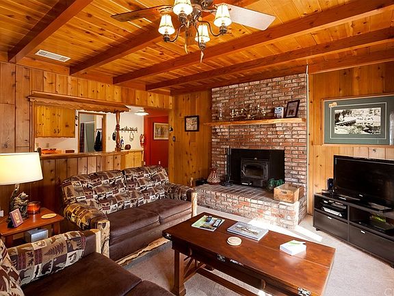 4th image of 529 Garrick Way