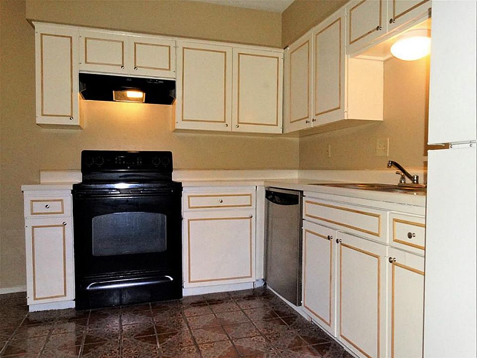 1st image of 1 Casa Grande Dr #1