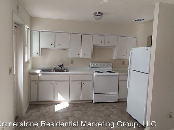 2nd image of 320 Plum Dr