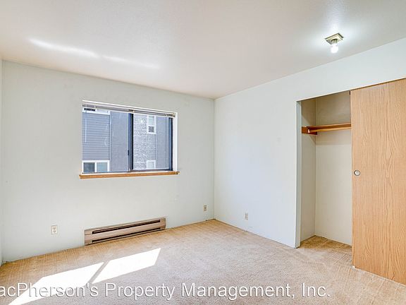 2nd image of 1116 NW Market St APT 206