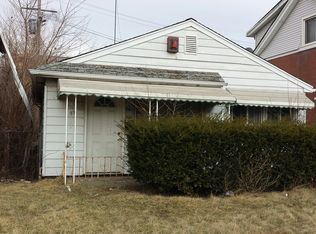 951 E Brentwood St, Highland Park, MI