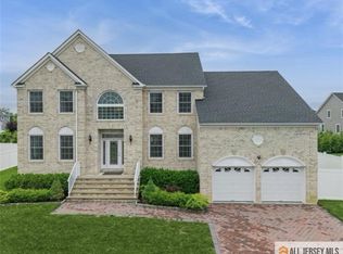 20 Washingtons Xing, Monroe Township, NJ 08831