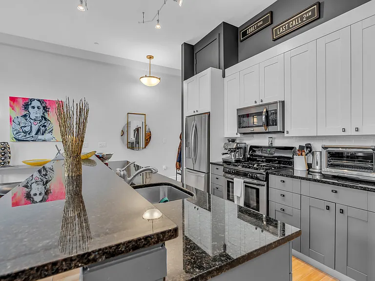 300 Emory Street — Photo 13