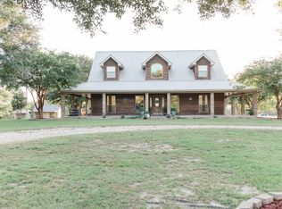 157 Van Spence Rd, Carriere, MS 39426