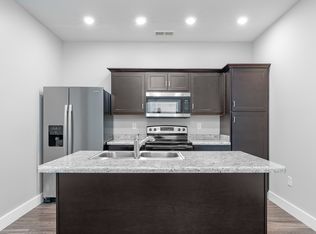221 Market St #305, Charlestown, IN 47111