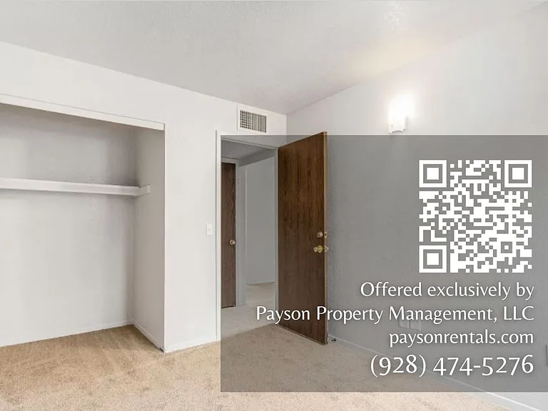 704 N Easy St #4 — Photo 13