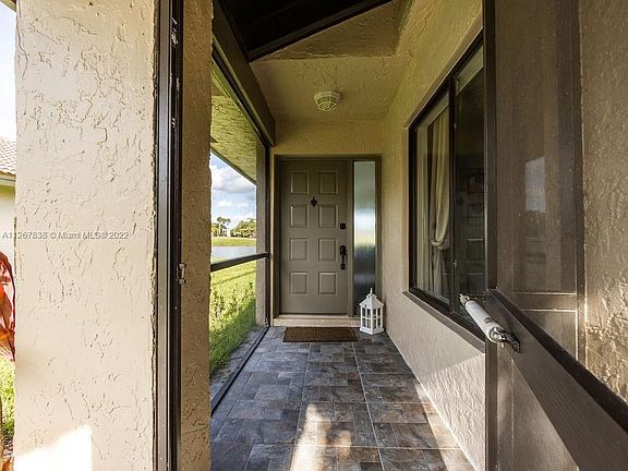 3rd image of 500 Village Lake Dr #500