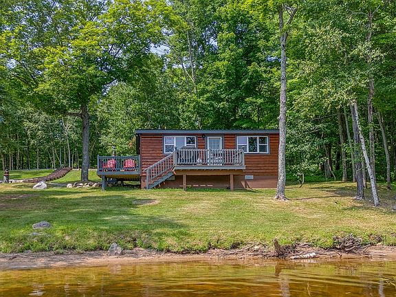 3rd image of 8114 Ridge Rd