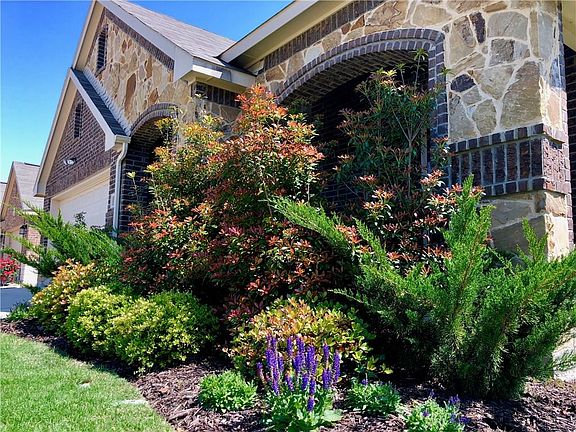 2nd image of 2804 Aspenhill Dr