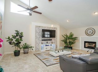 2110 Woodland Park Dr, Houston, TX 77077