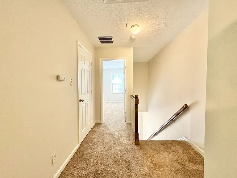 3716 Greenes Xing — Photo 17