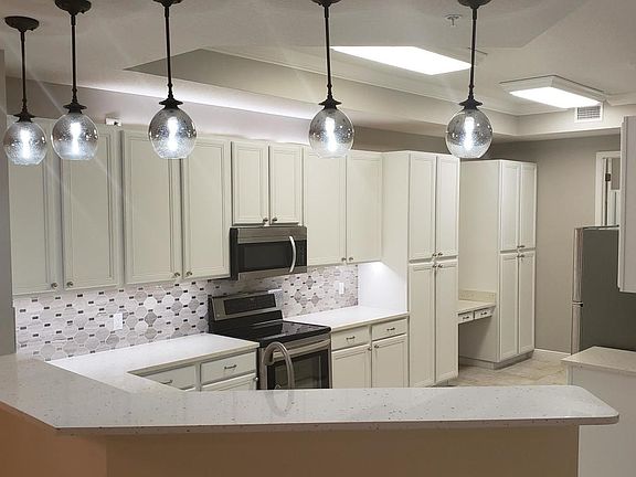 3rd image of 6005 Highway 1 Unit 105