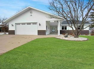 431 Glenwood Hts, Wisconsin Rapids, WI 54494