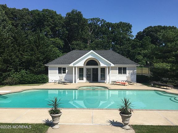 2nd image of 69 Five Points Road