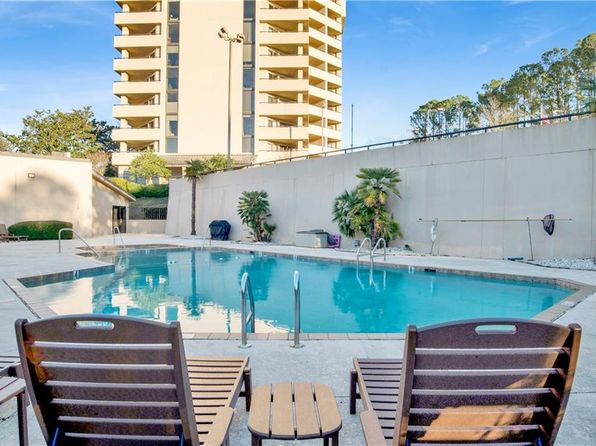 100 Tower Dr #1D, Daphne, AL 36526