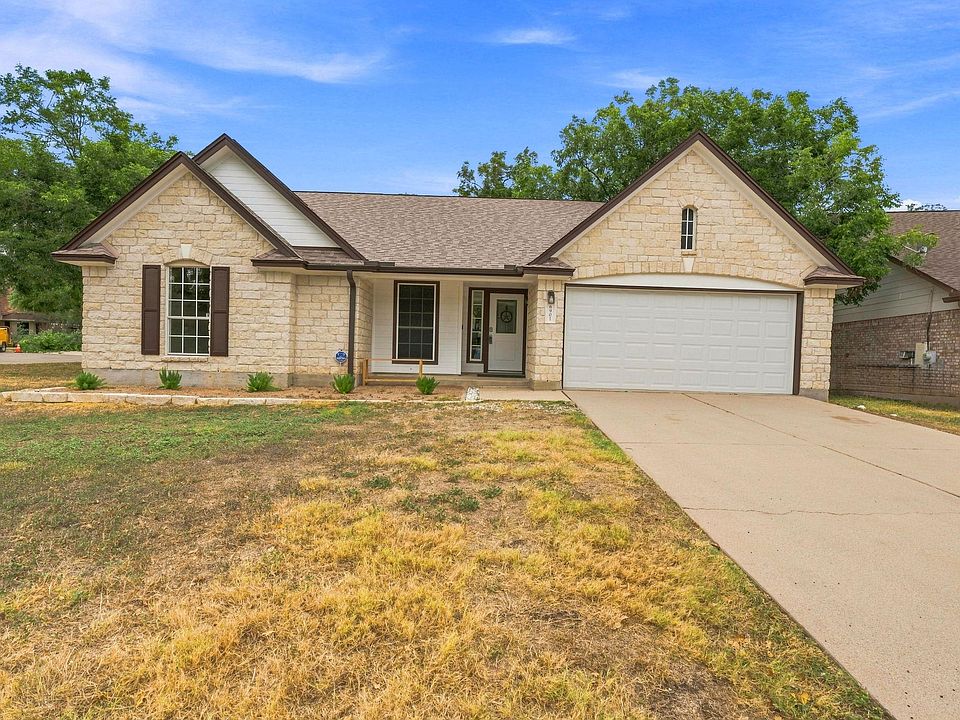 1st image of 6901 Bancroft Woods Dr