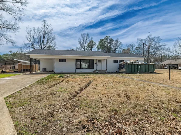 900 E Joslyn St, Gurdon, AR 71743