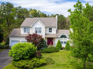 4 Chris Ann Ct, Jackson, NJ 08527