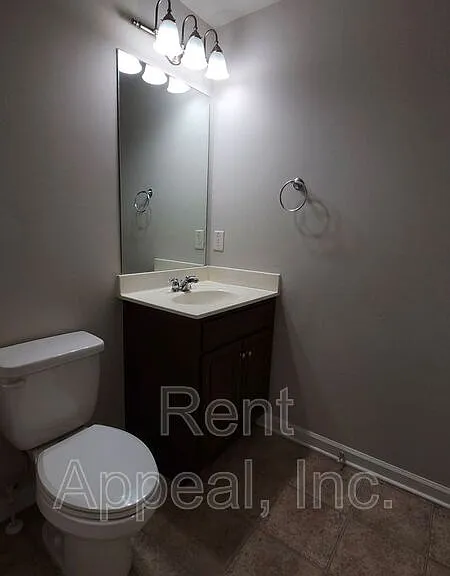 3523 Woodshade Dr — Photo 8