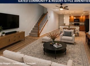 2517 Eastbourne Dr, Woodbridge, VA 22191