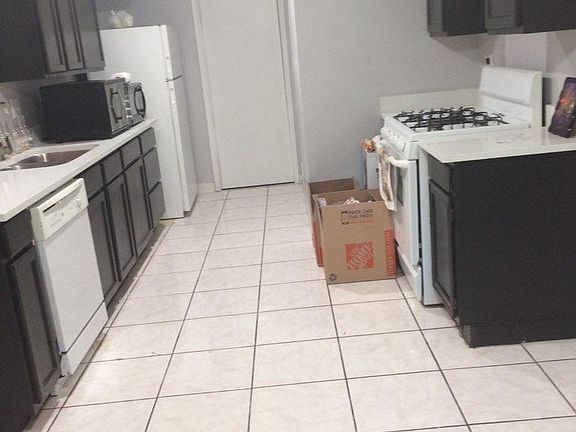 2nd image of 4464 Del Oro Dr