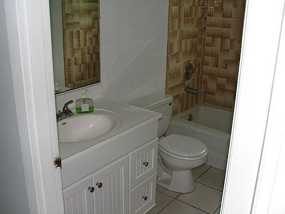 2nd Bathroom