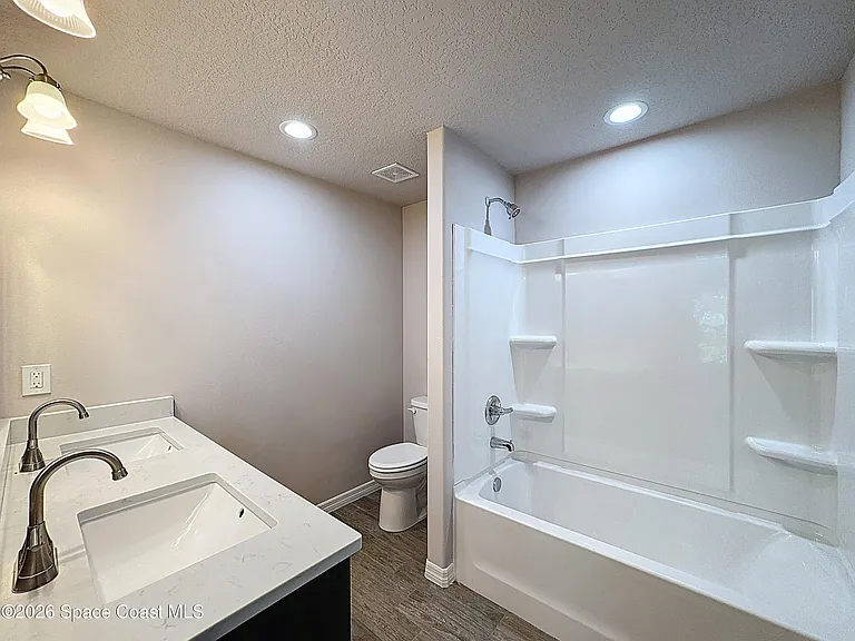 506 L M Davey Ln — Photo 20