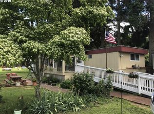 205 A Ave, Winston, OR 97496