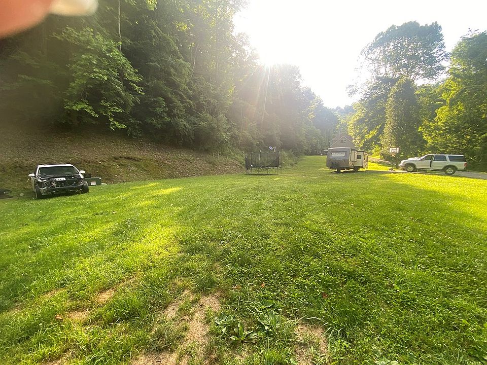 2nd image of 299 Walnut Dr