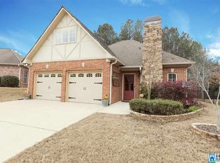 1102 Weybridge Rd, Pelham, AL 35124